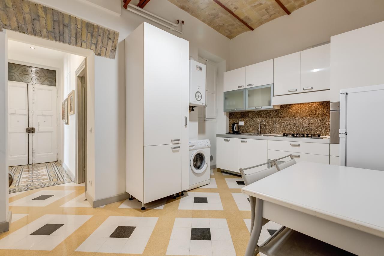 Monti Colosseum Apartment Rom Exterior foto